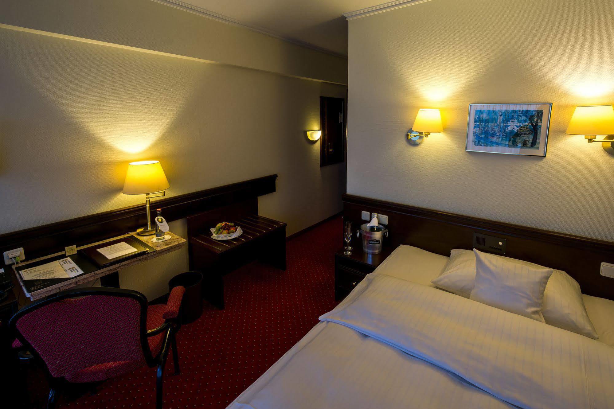 Sachsenwald Hotel 라인벡 외부 사진